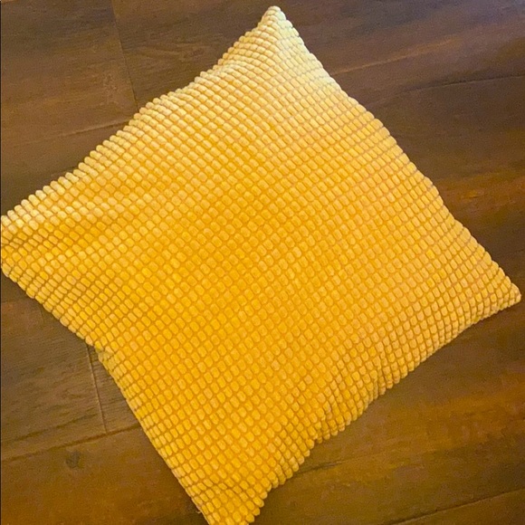 Anthropologie Mustard GULLKLOCKA yellow Pillow LAR - Picture 4 of 11